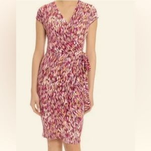 Maggy London Women's Matte Jersey V-Neck Wrap Size 6